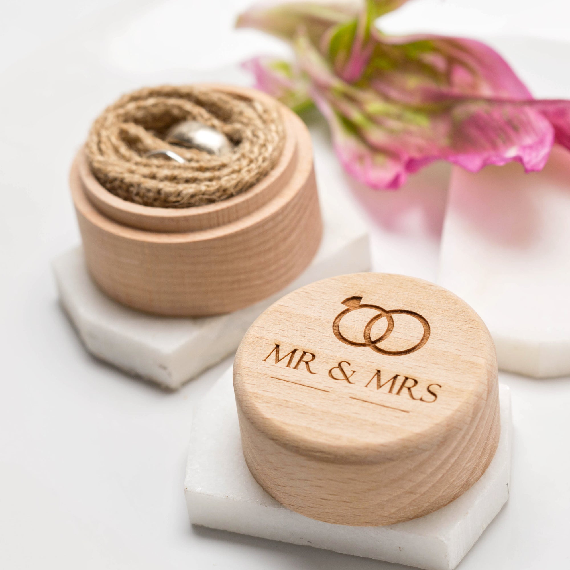 Mr & Mrs 'Wedding Rings' Image - Wedding Ring Box - Ring Bearer Box - Proposal Ring Box - Engagement Ring Holder