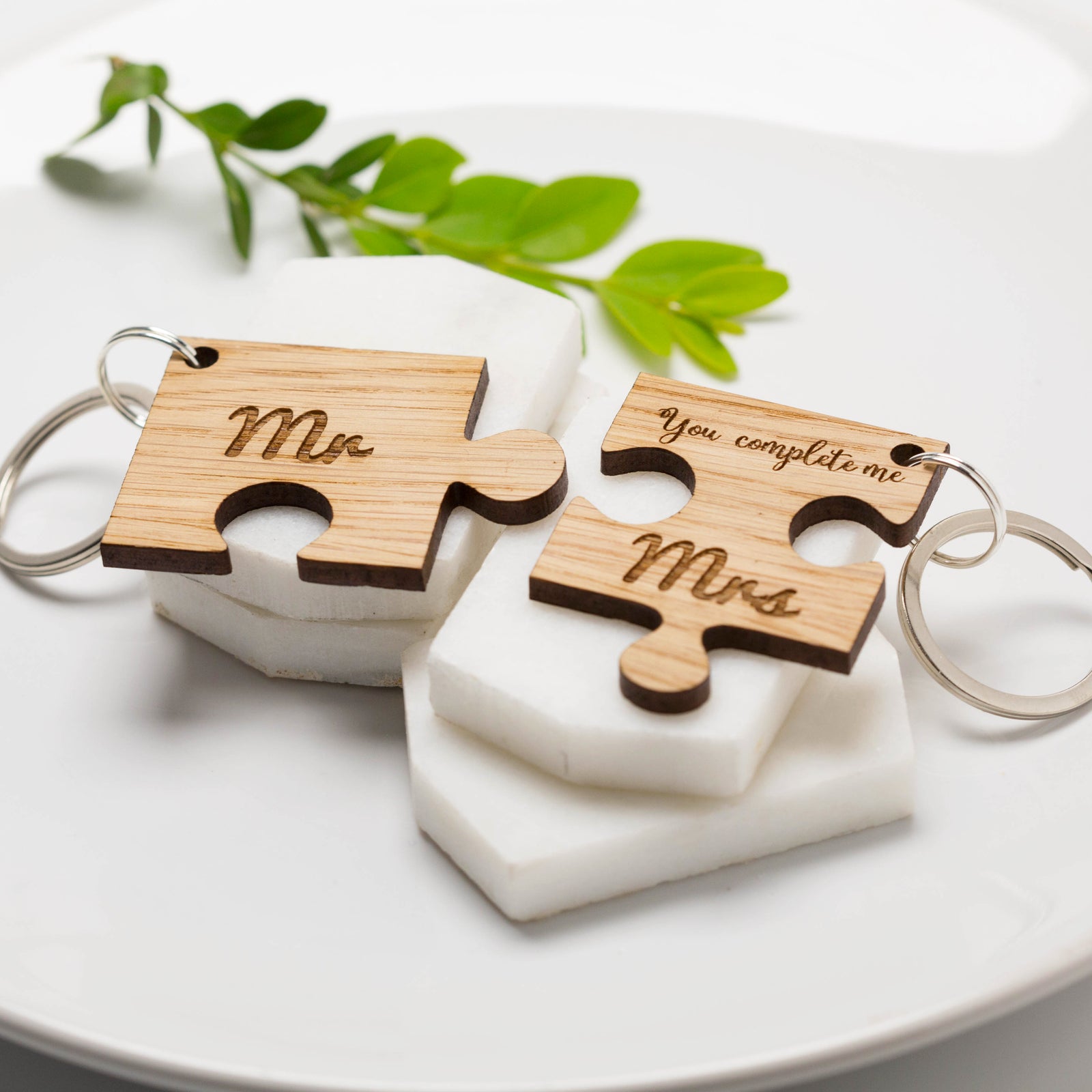 Jigsaw Oak Keyring Mr & Mrs 'You Complete Me' Wooden Keyring Romantic Valentines Gifts Key Ring