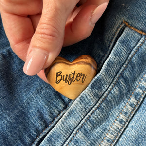 Personalised Small Pet Memorial Olive Wood Heart Pocket Token Hug Keepsake Paw Print Pet Sympathy Pawprint