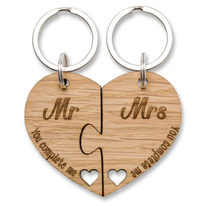 Mr & Mrs Jigsaw Heart Oak Keyring 'You Complete Me' Couple Key Chain Ring Gift, Perfect for Valentine's Day, Wedding, Anniversary, Birthday, Christmas