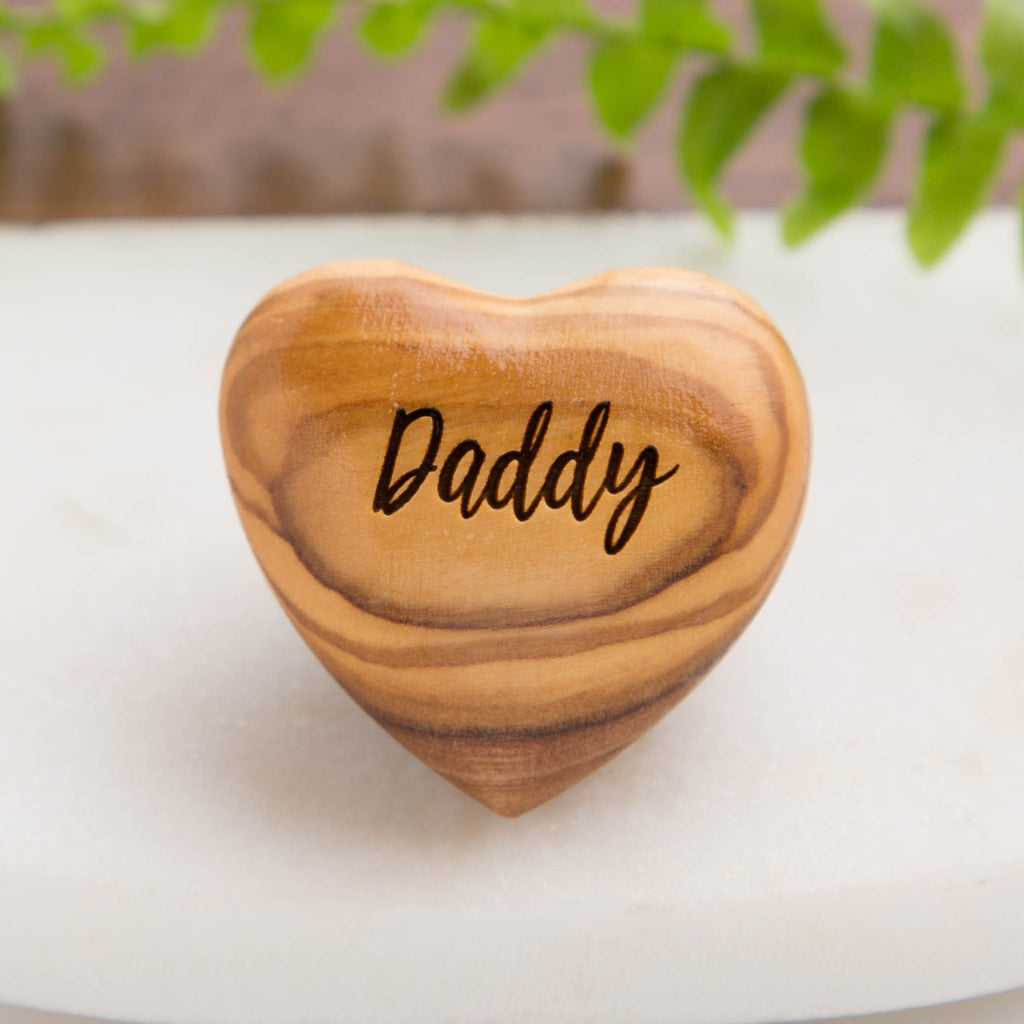 Daddy Olive Wood Heart Hug Pocket Token